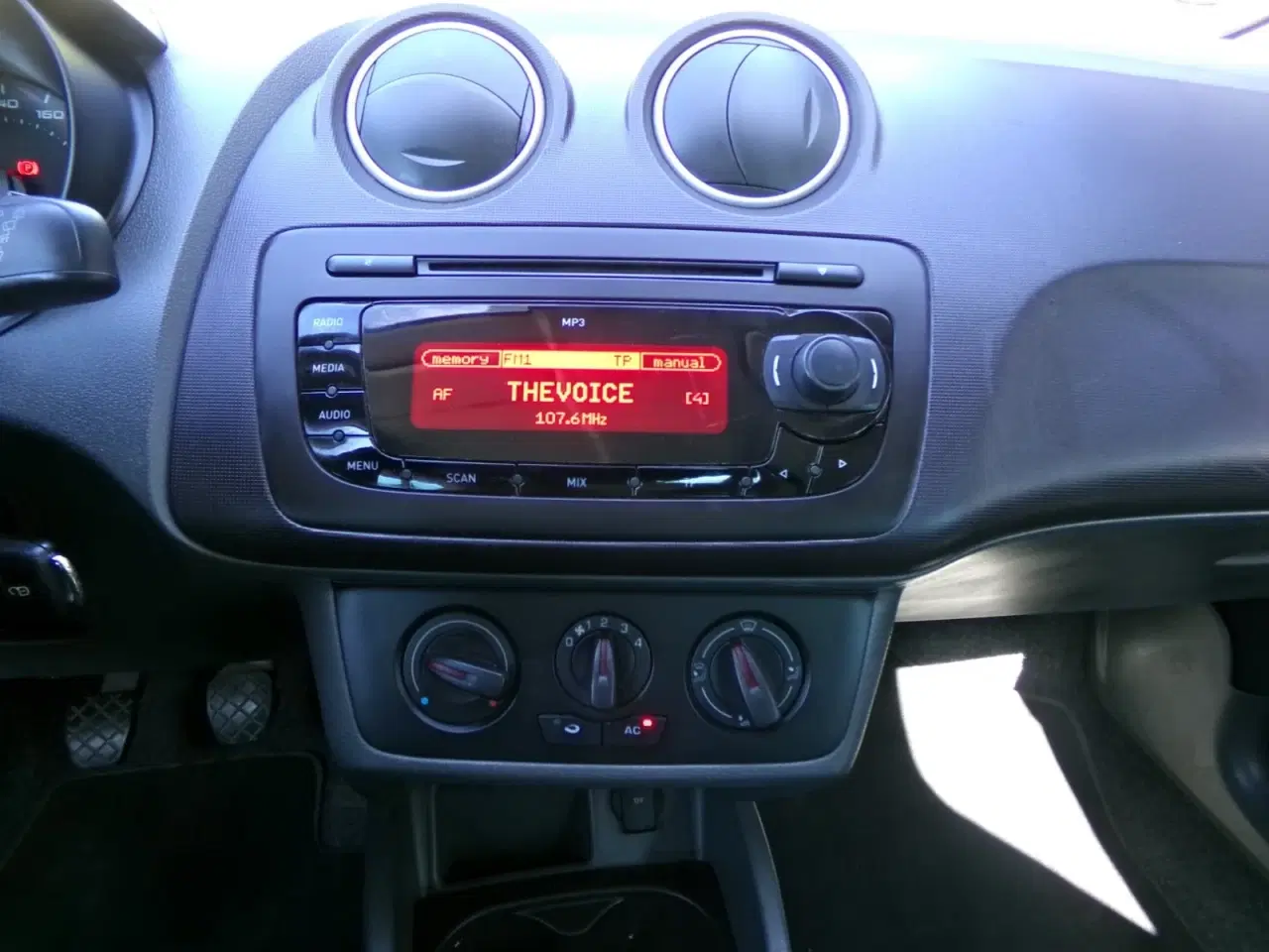 Billede 11 - Seat Ibiza 1,4 16V Reference ST
