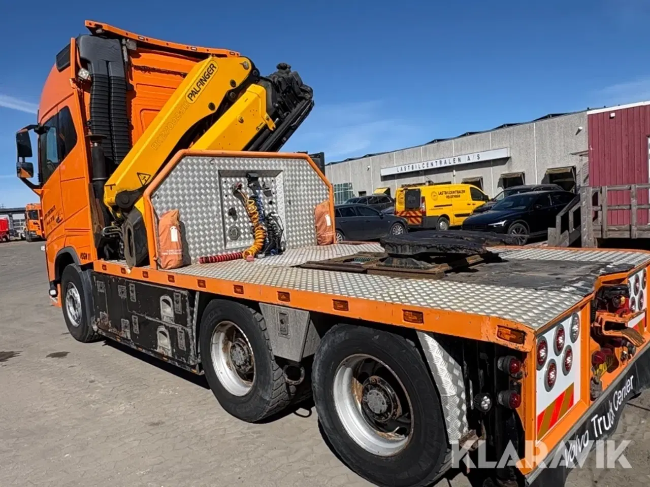 Billede 11 - Lastbil Volvo FH16 550 6x4 med mobilkran sværgodstrækker