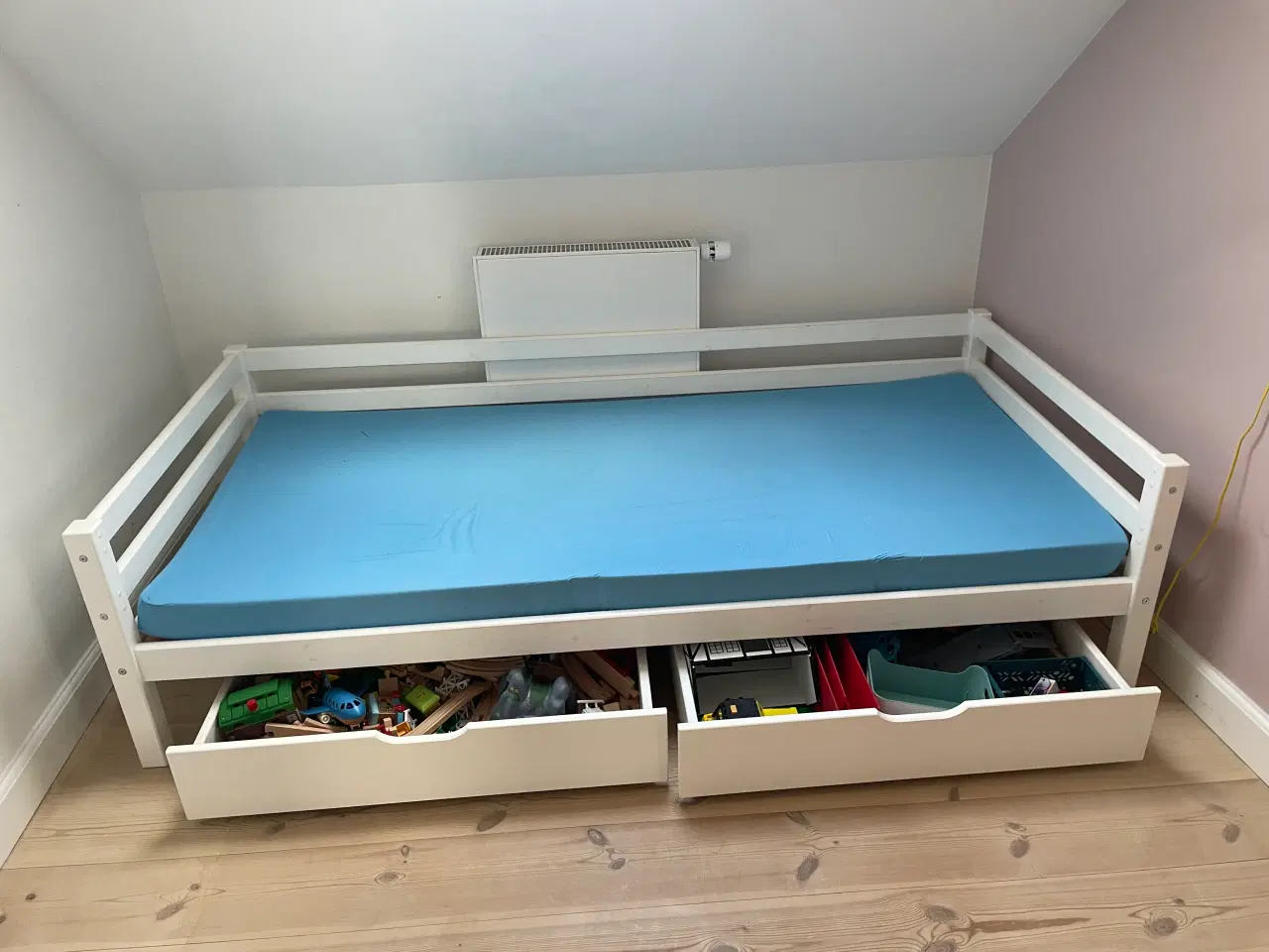 Billede 2 - Seng til børneværelset