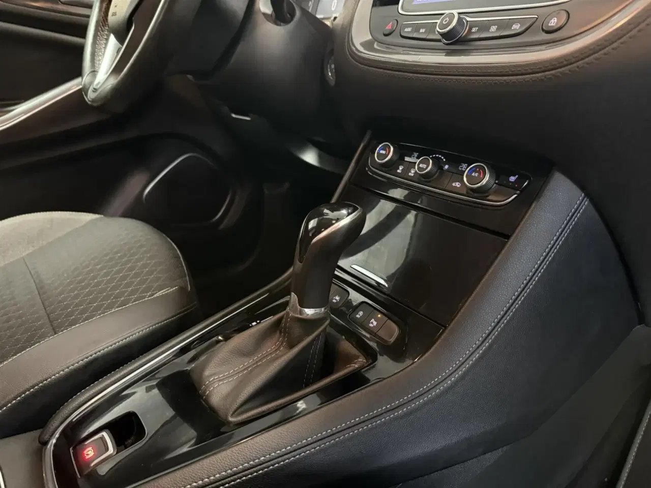 Billede 20 - Opel Grandland X 1,2 Direct Injection Turbo Innovation Start/Stop 130HK 5d 6g Aut.