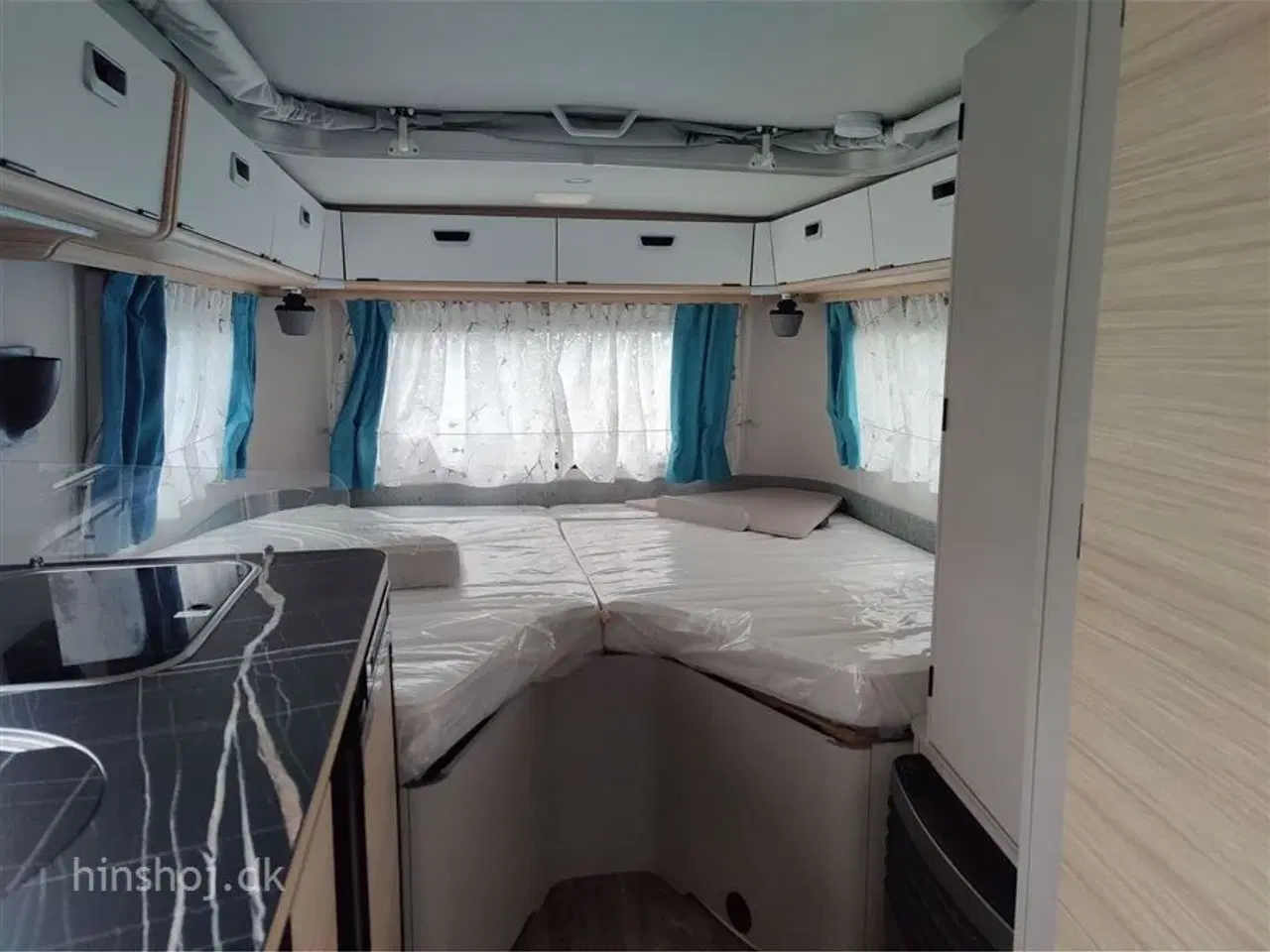 Billede 3 - 2024 - Eriba Touring 542 Harbour Blue   2024 Eriba Touring 542 Harbour Blue Edition