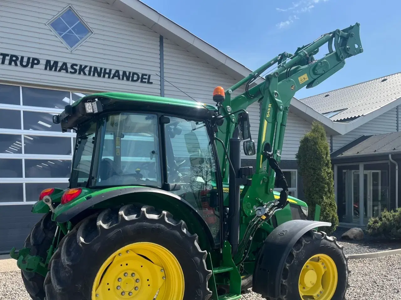 Billede 12 - John Deere 5115M Med frontlæsser, som ny