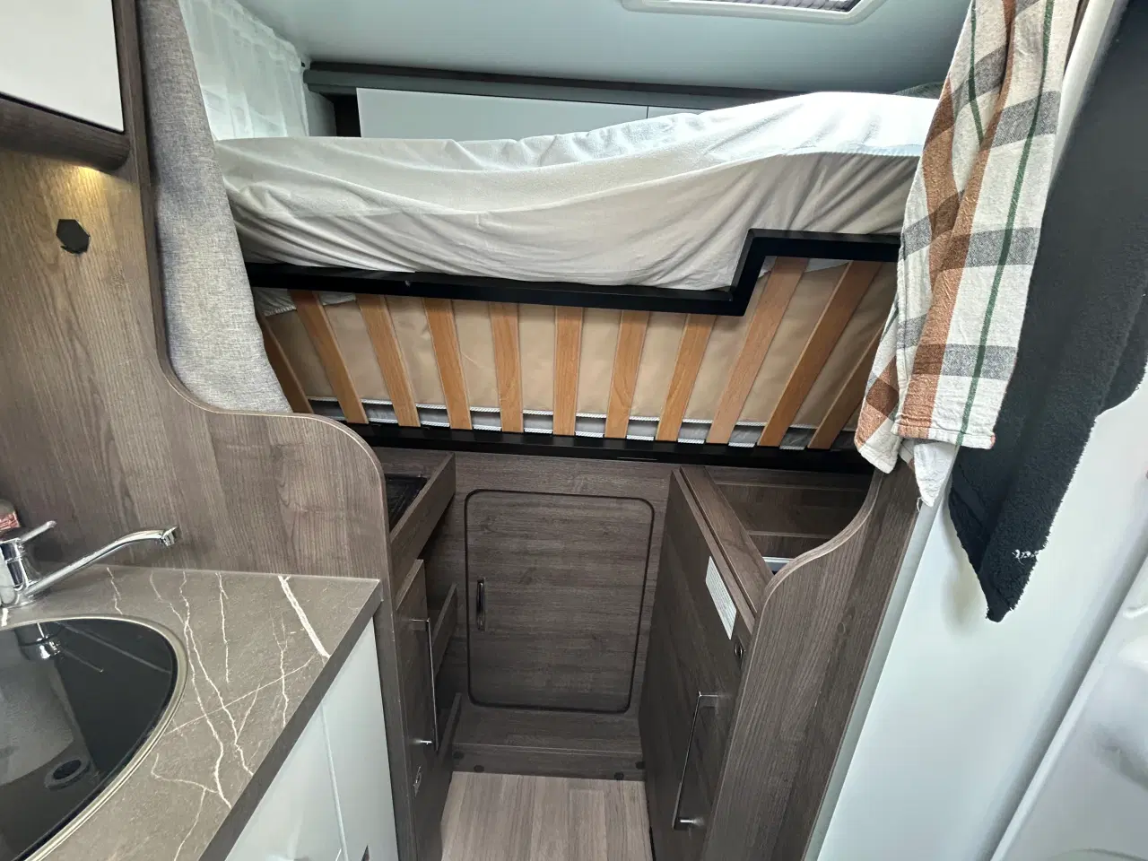 Billede 8 - Benimar Yrteo 840 Premium