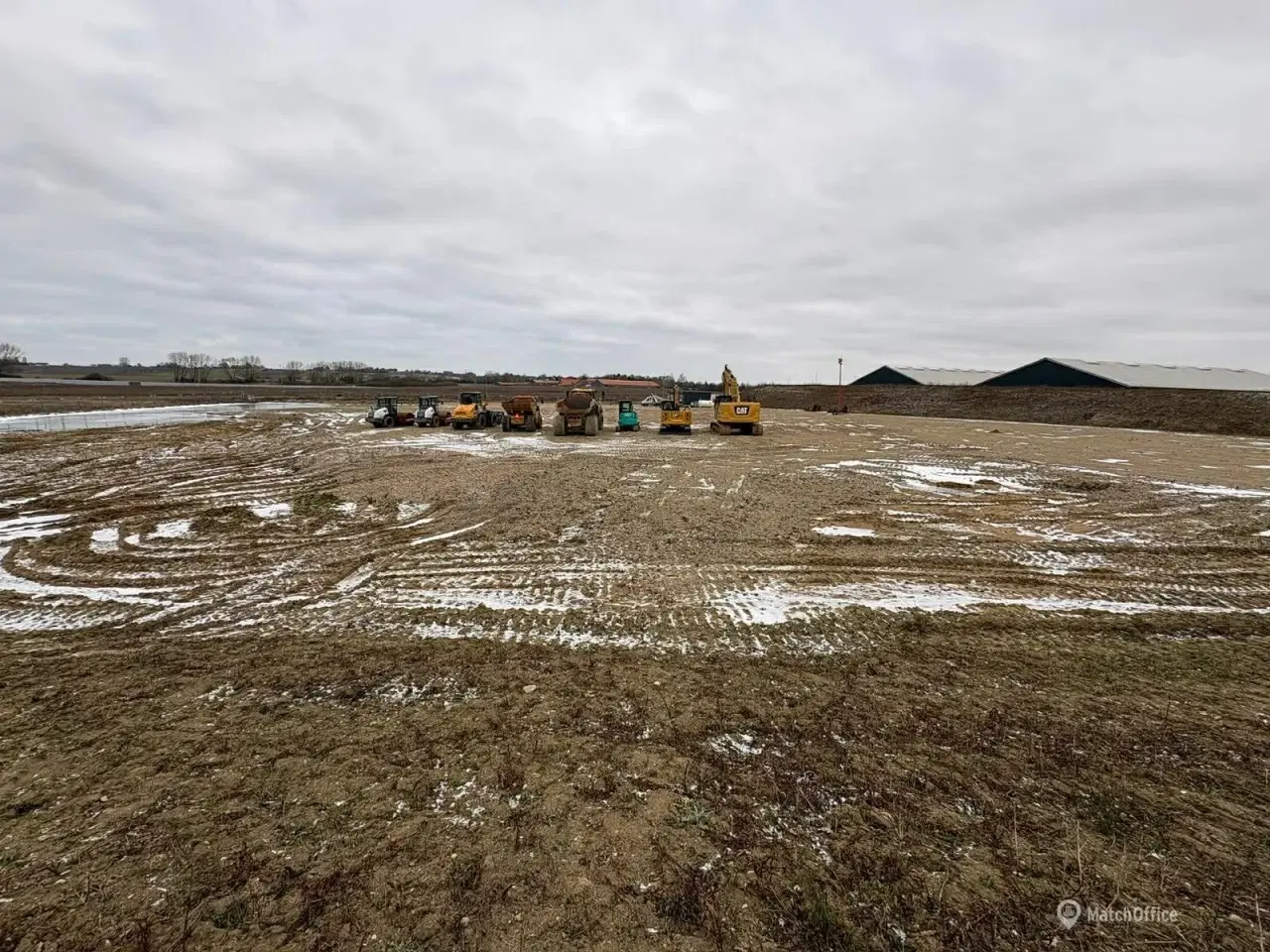 Billede 3 - Stor regulær erhvervsgrund på ca. 10.155 m² med god tilkørsel