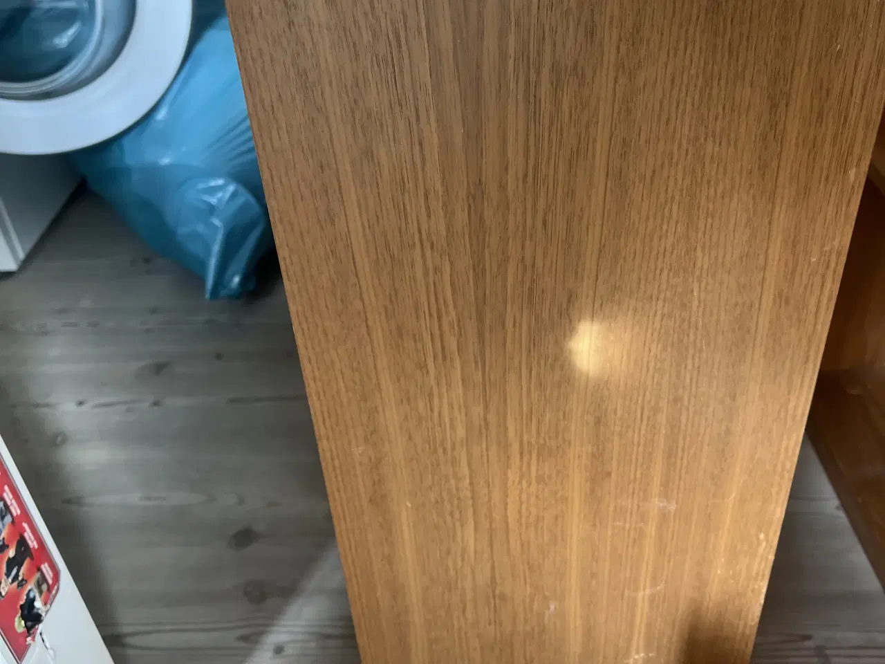 Billede 1 - Gratis bogreol 