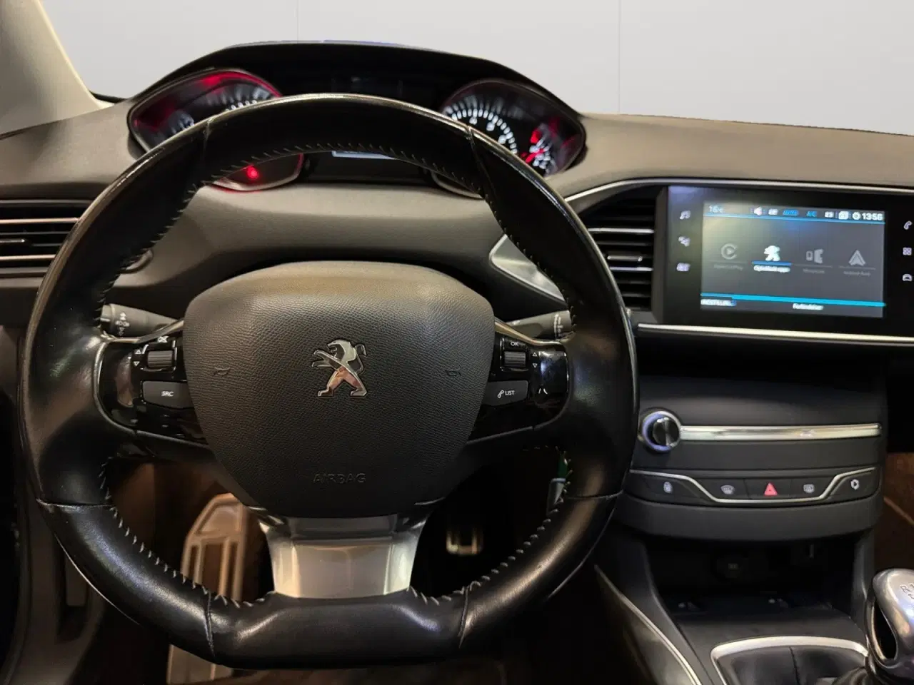 Billede 6 - Peugeot 308 1,2 e-THP 130 Allure Sky SW