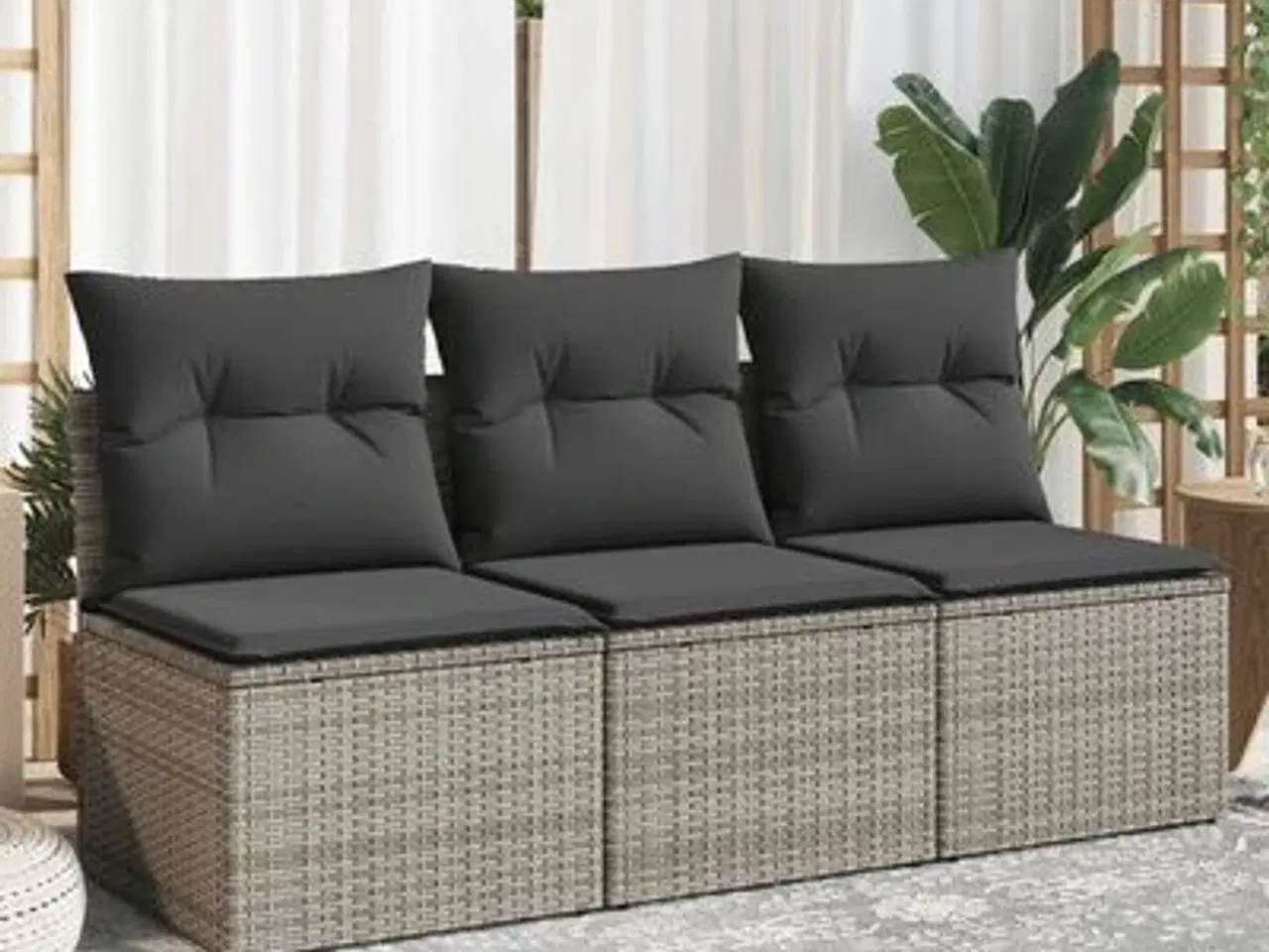 Billede 1 - Helt ny. Hjørnehavesofa 