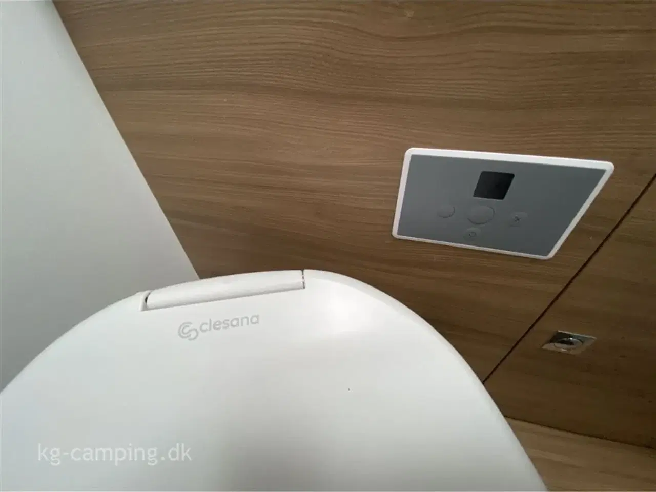 Billede 8 - 2022 - Adria Coral XL Plus A670 SL   Adria Coral PLUS 670 SL XL med Alkove - automatgear.