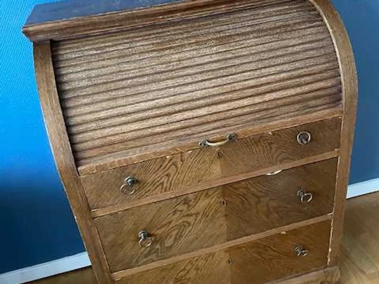 Billede 1 - Antikt chatol med rulleklap