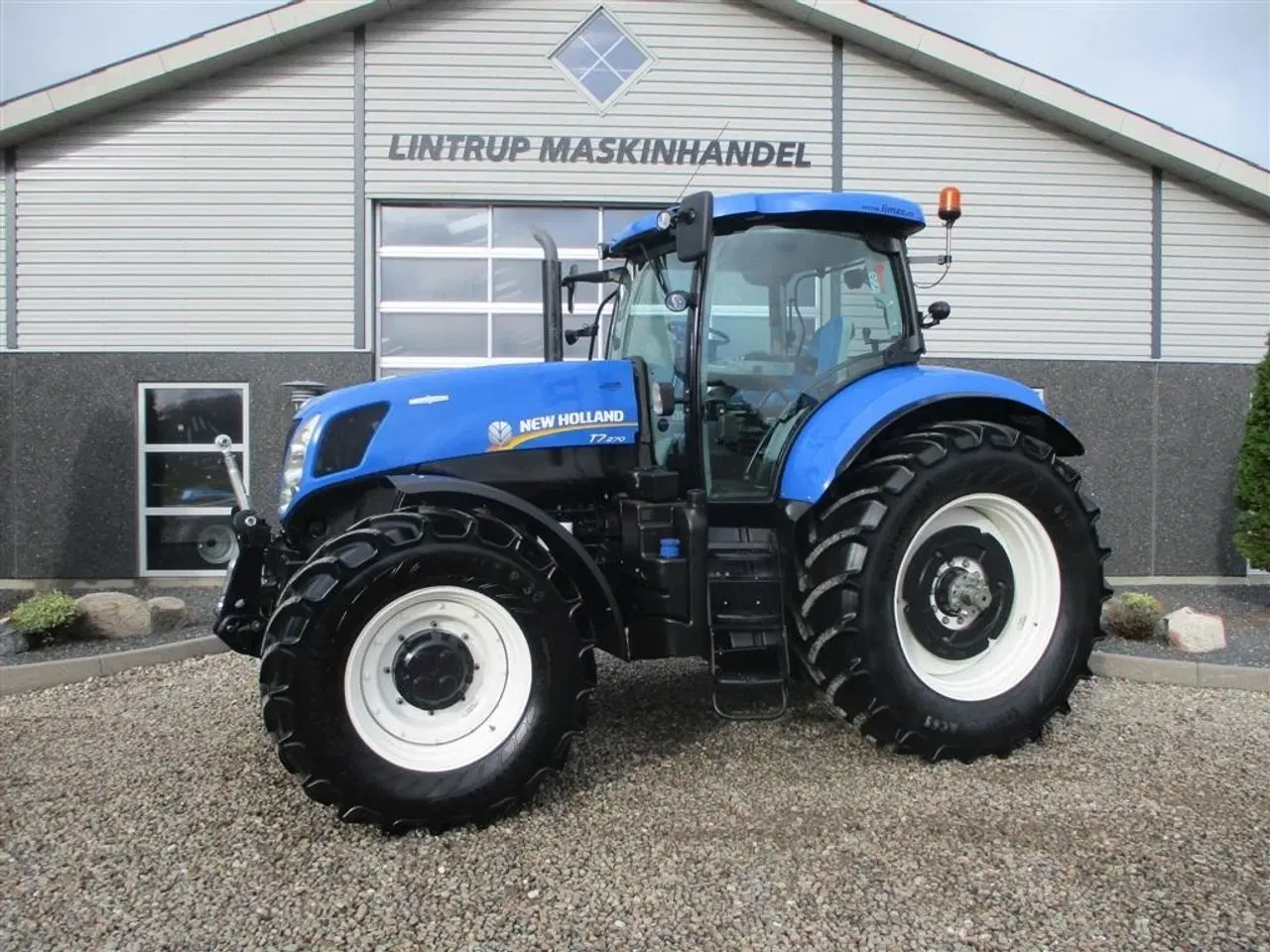 Billede 1 - New Holland T7.270 AutoCommand Med frontlift