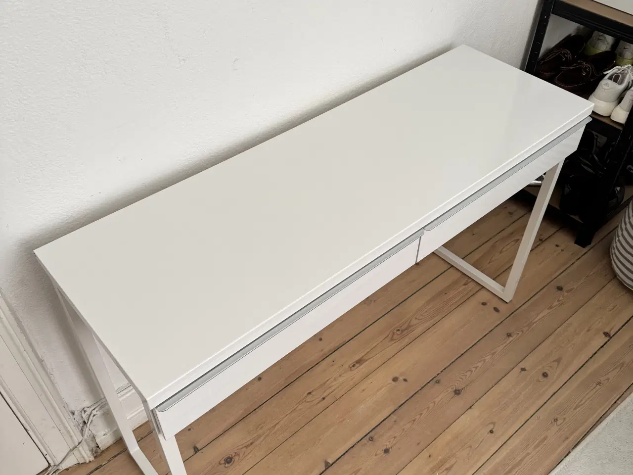 Billede 2 - Ikea skrivebord med blank overflade