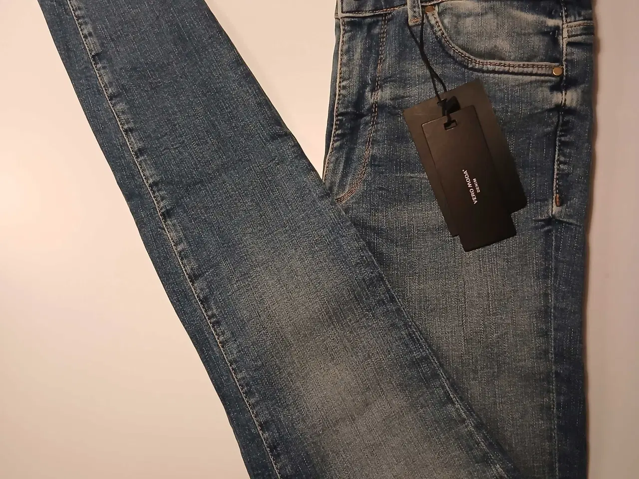Billede 1 - Jeans. Vero Moda. M-34