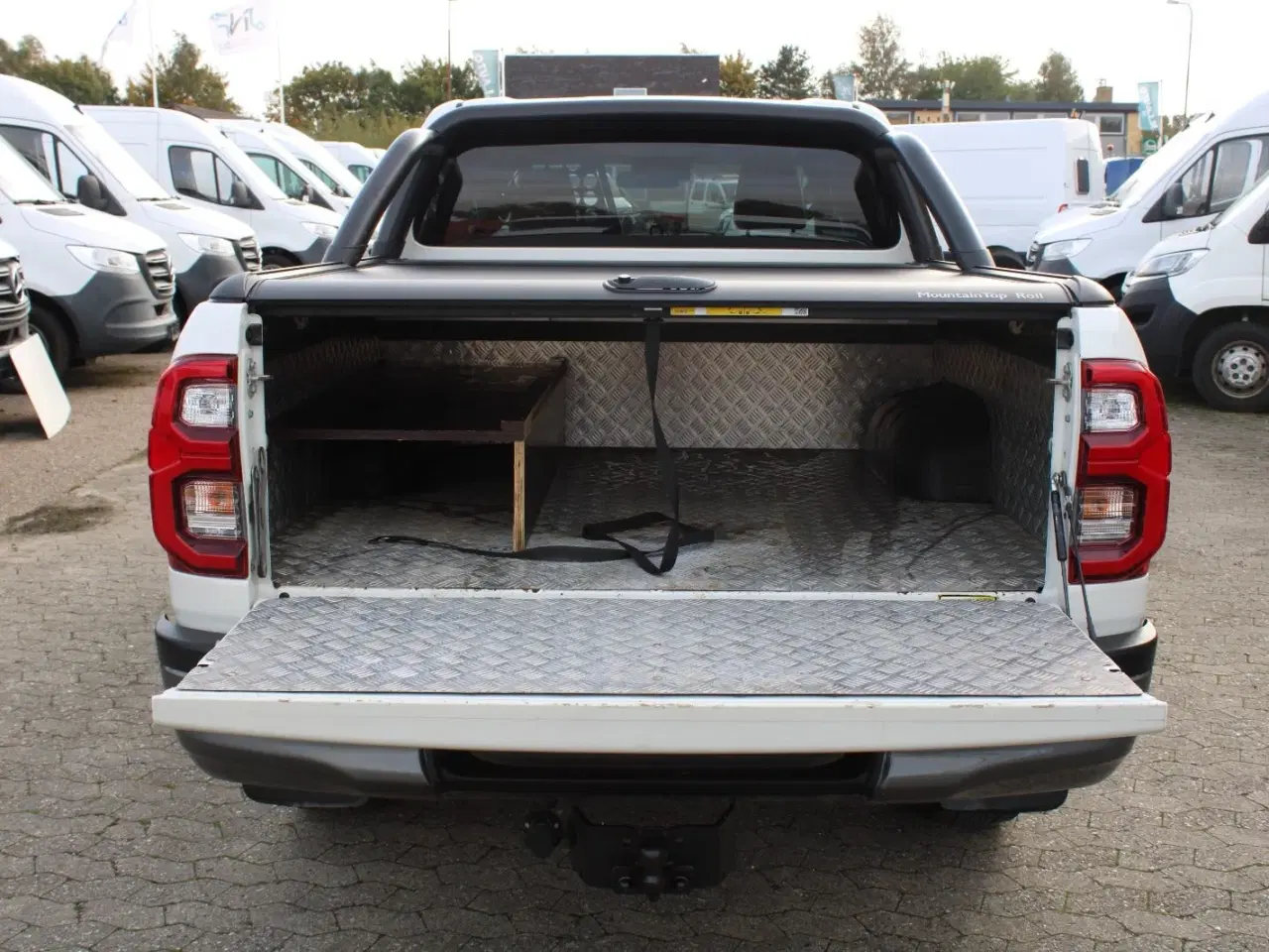 Billede 12 - Toyota HiLux 2,8 D T4 Invincible Db.Kab aut.