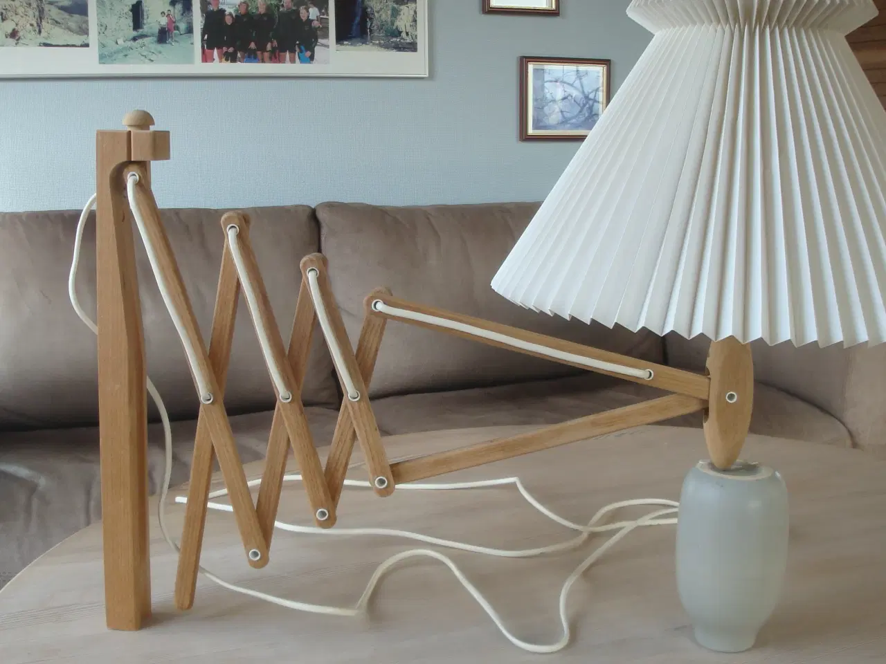 Billede 1 - Le Klint sakselampe bøg med NY skærm - sender gern