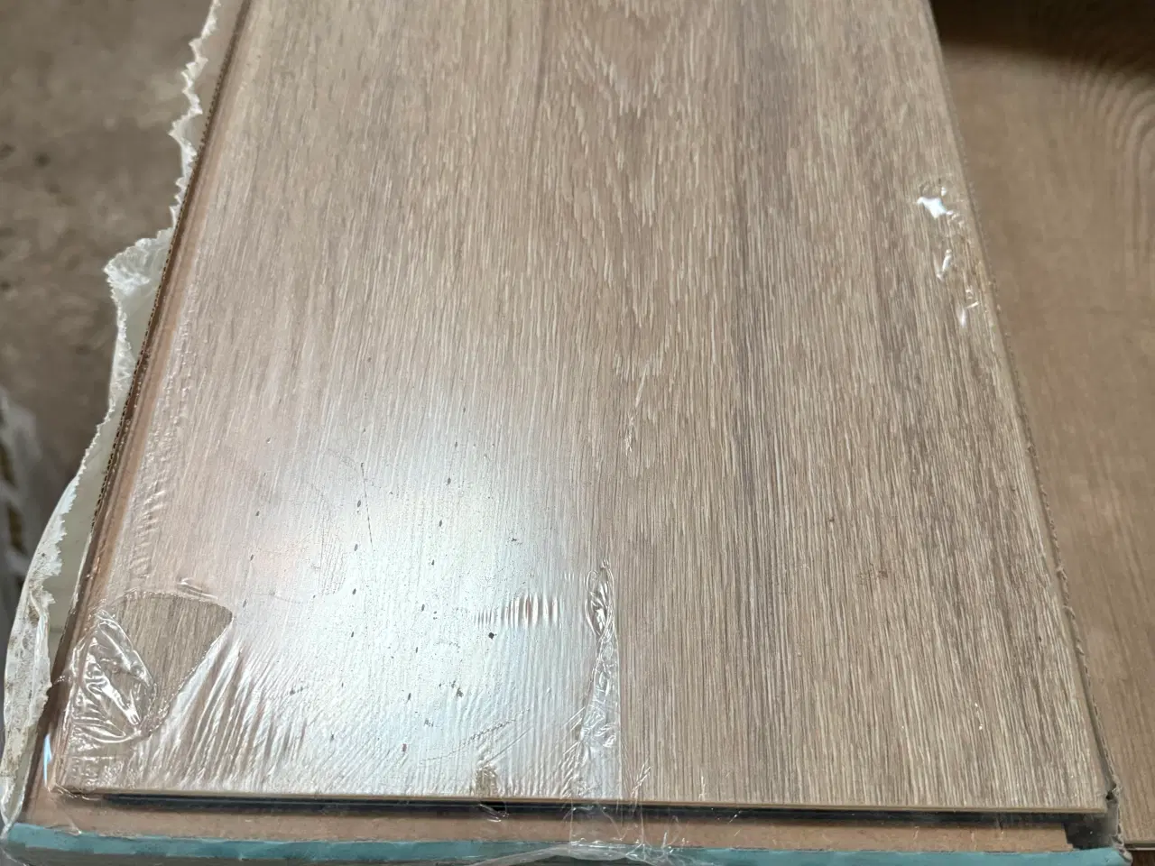 Billede 1 - Laminat gulv 