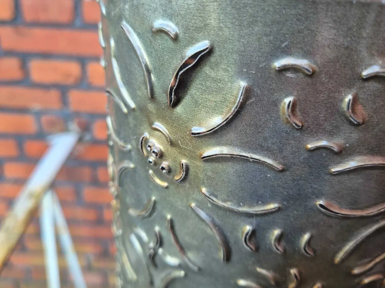 Billede 14 - Høje lamper med glade blomster-perforeringer 