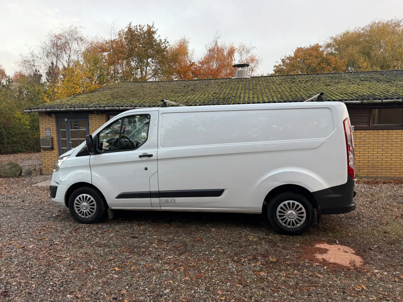 Billede 5 - Ford transit med lav km og træk til 2800 kg