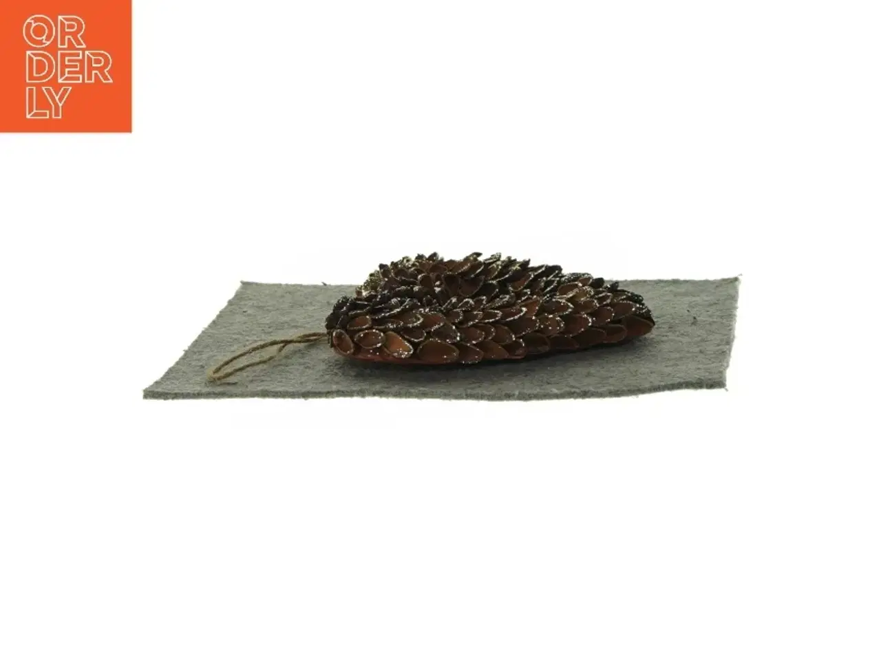 Billede 3 - Hjertet til ophængning (str. 13 x 13cm)