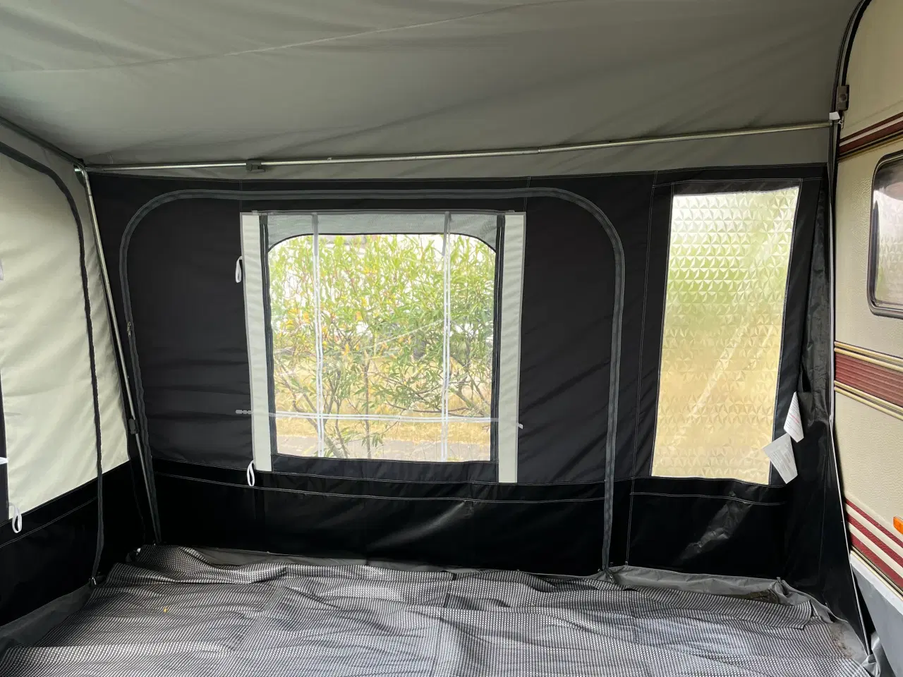 Billede 6 - Fortelt Camp Out 950 længde 470 bredde 300