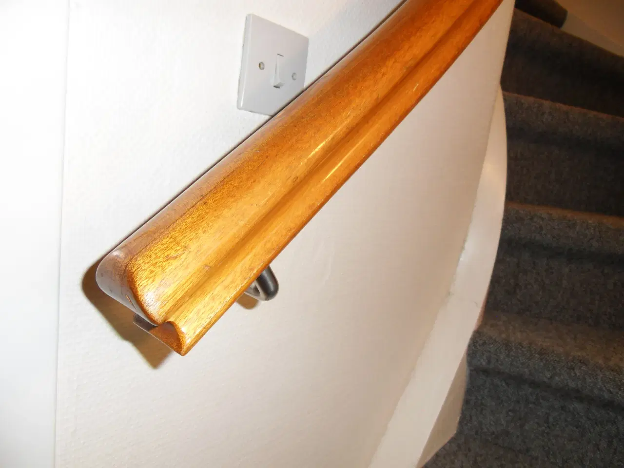 Billede 2 - GELÆNDER til trappe med ca. 13 trin i vinkel