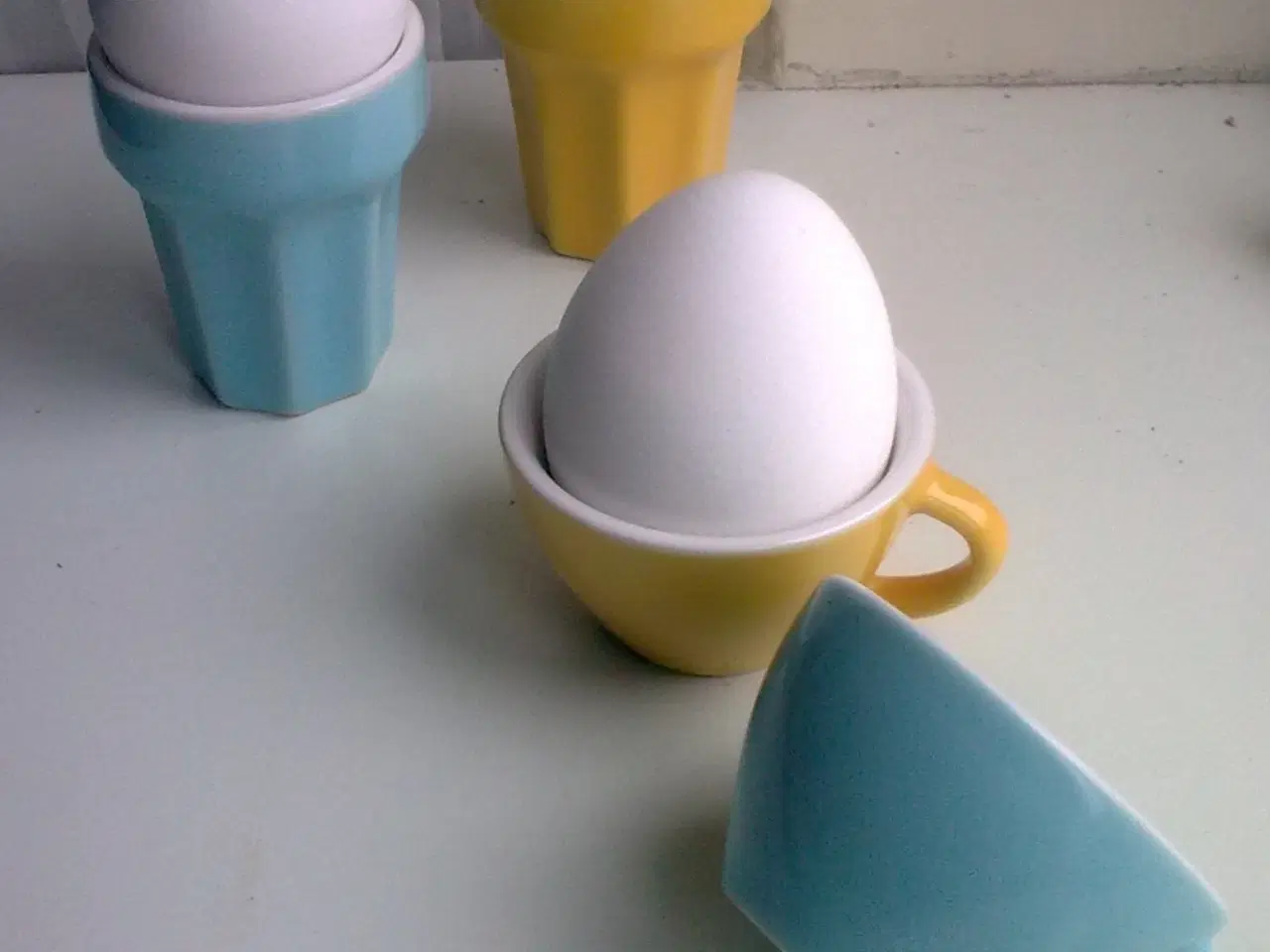 Billede 3 - Kornmark og himmelblå gør gode æg at bære