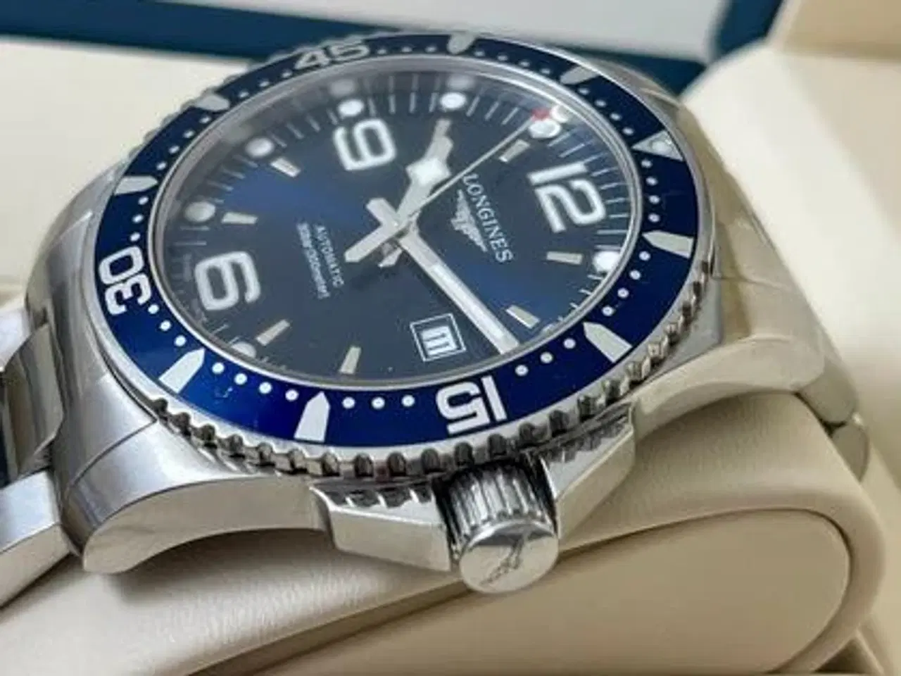 Billede 3 - Longines Hydro Conquest Blå Ø44