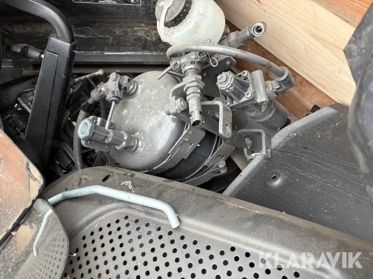 Billede 5 - Reservedele til traktor Valtra