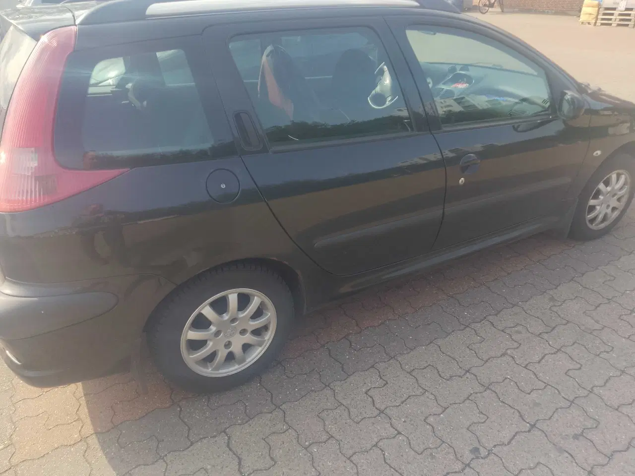 Billede 2 - Peugeot 206 starter og kører som den skal e