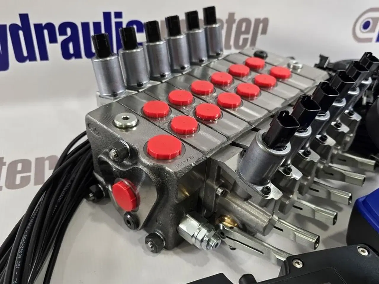 Billede 2 - Ventil DPX100 og radiofjernbetjening RC 400