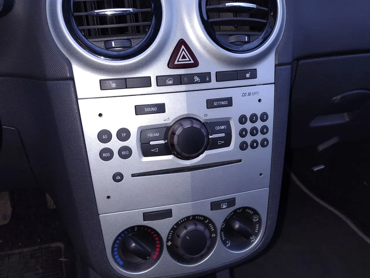 Billede 5 - opel corsa 1,0 øko 20 km literen