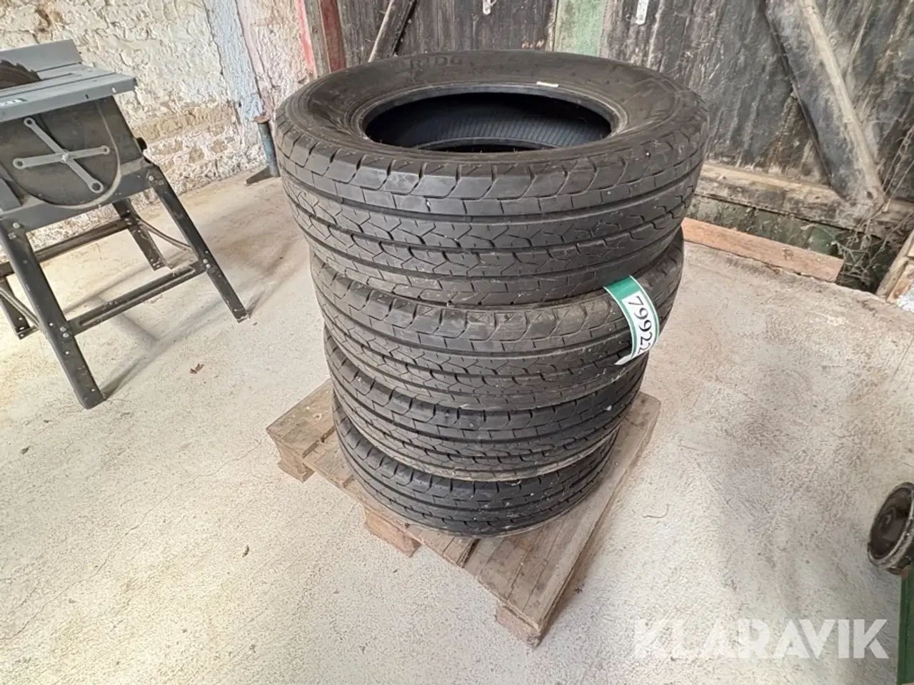 Billede 1 - Dæk Bridgestone Duravis