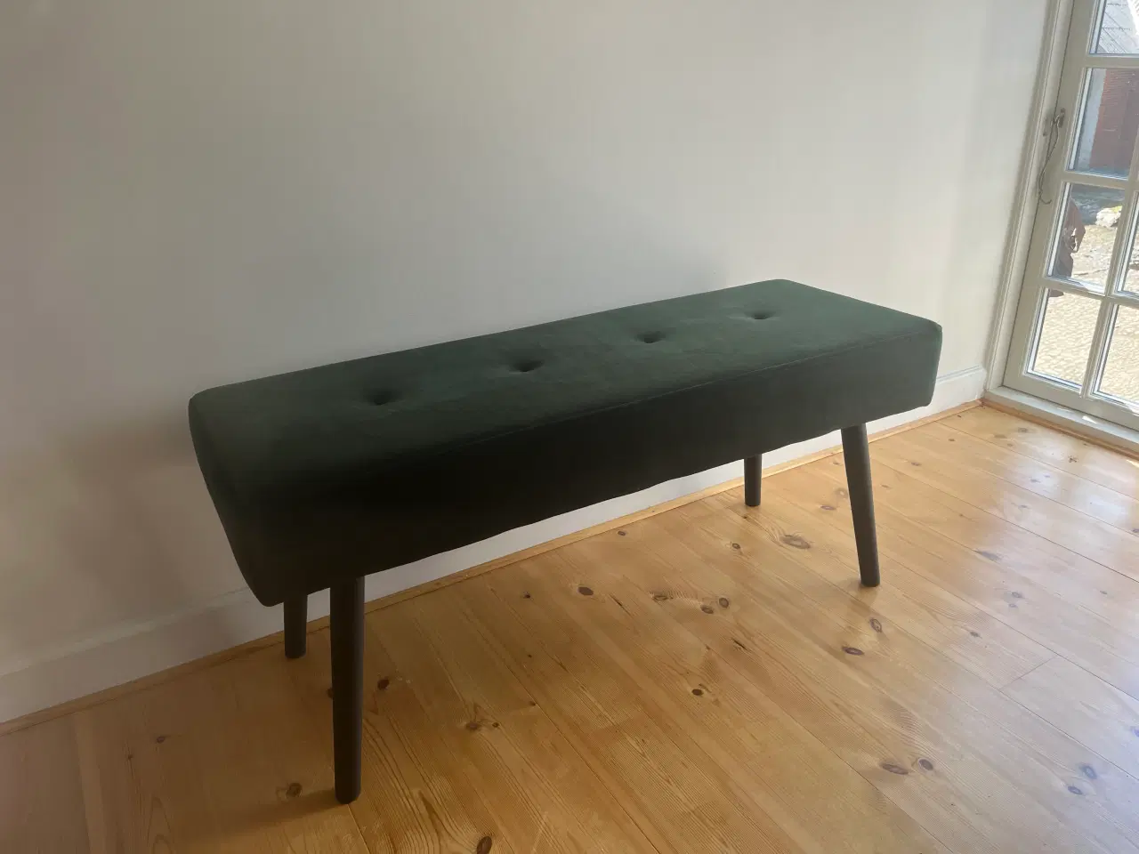 Billede 1 - Mørkegrøn velur bænk