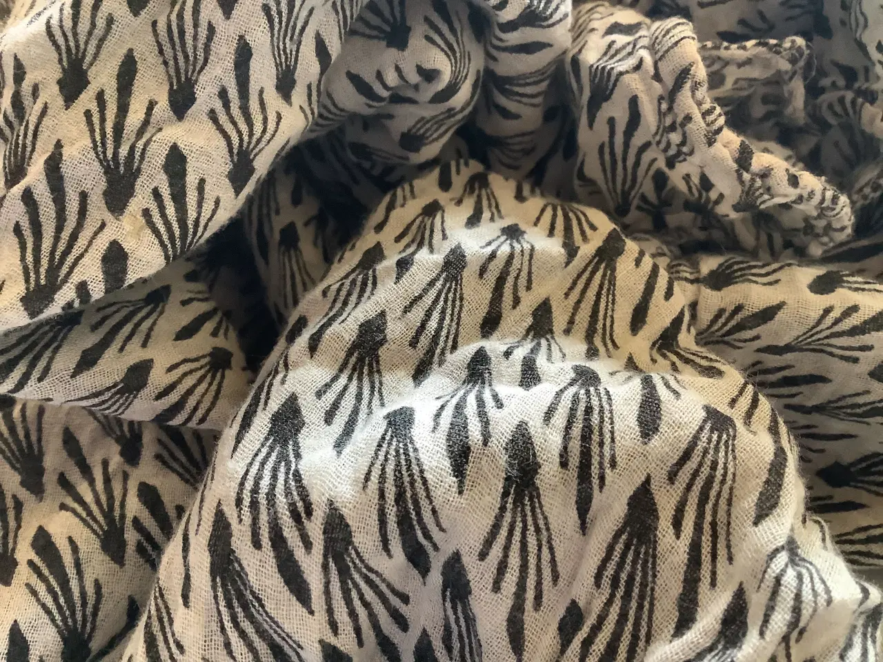 Billede 1 - Becksondergaard lækkert blødt tørklæde