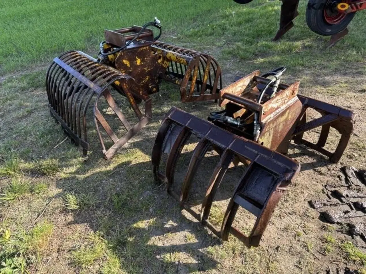 Billede 2 - - - - Sortergrab med Hydrema skifte