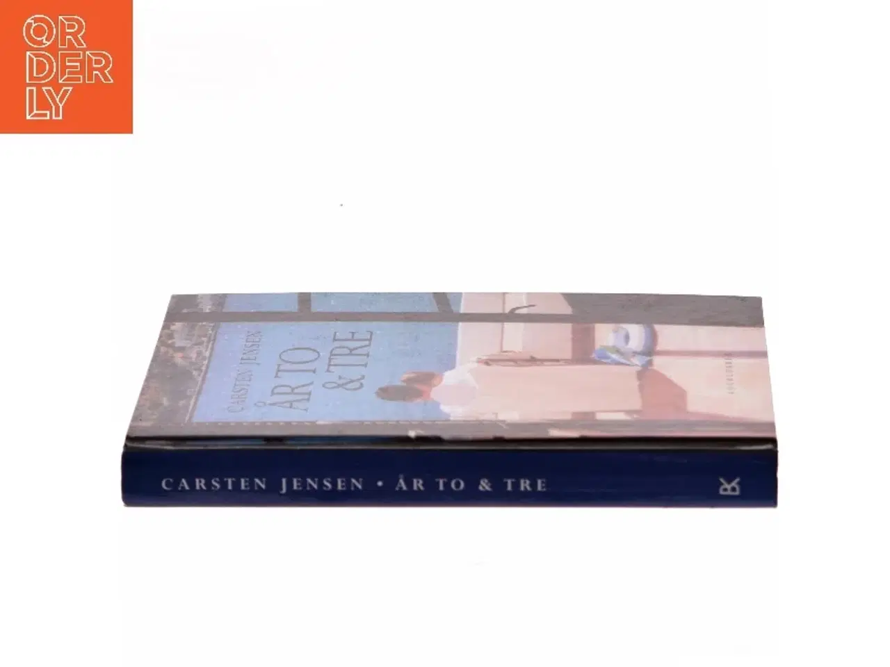 Billede 2 - År to & tre af Carsten Jensen (Bog) fra Bogklubben