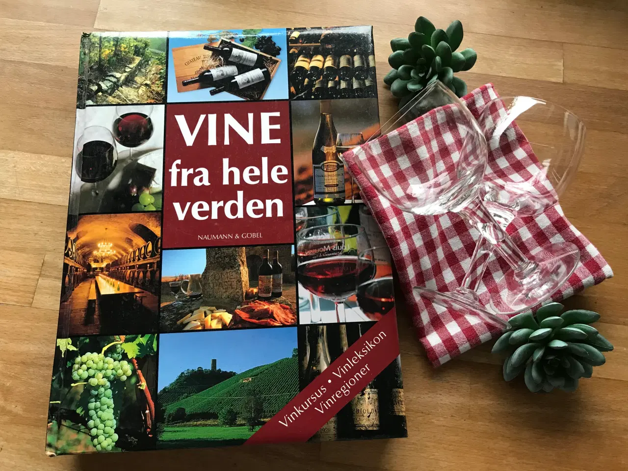 Billede 1 - Vine fra hele verden, bog