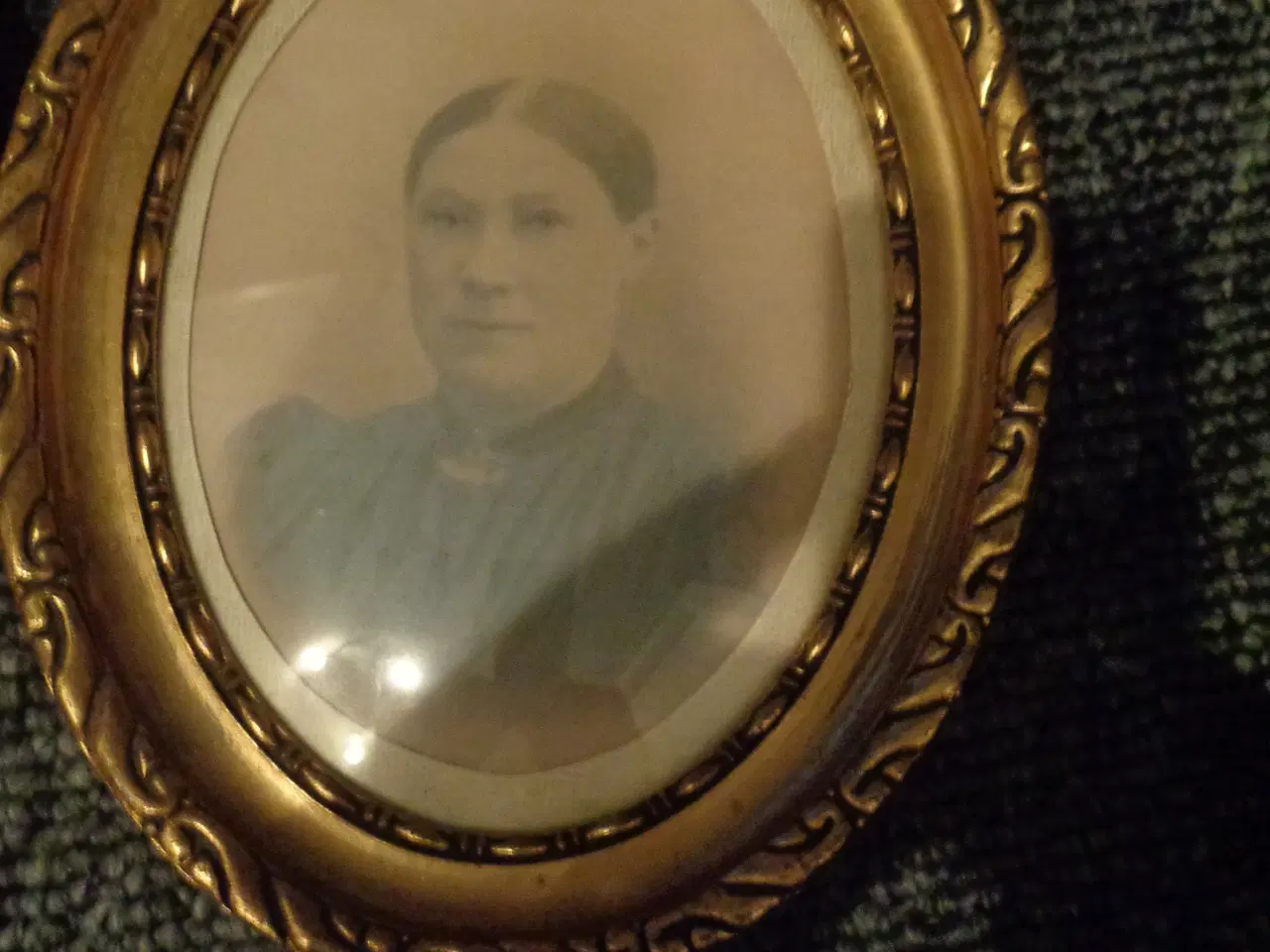 Billede 2 - Ovale rammer med buet glas 