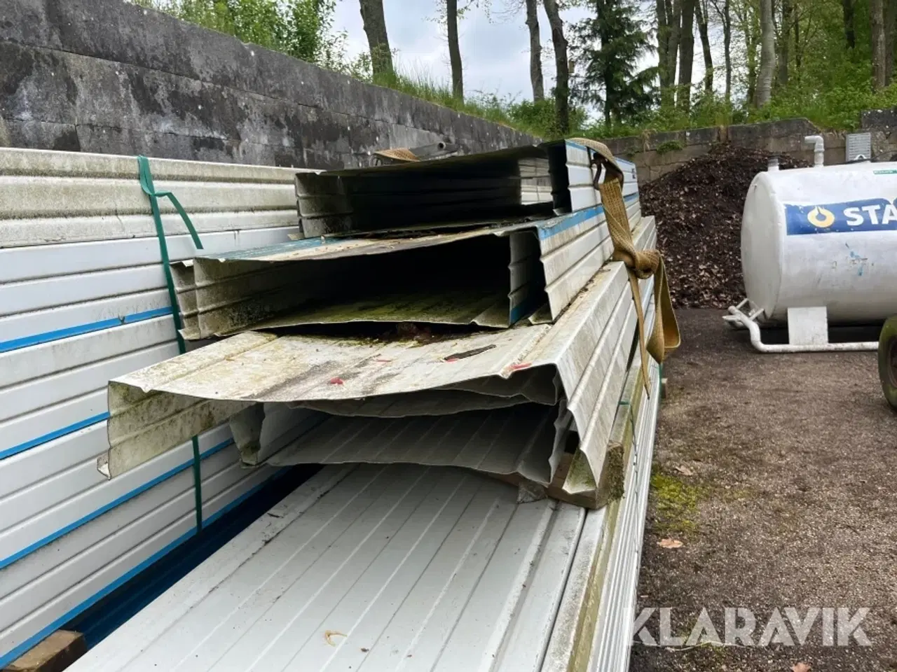 Billede 7 - Stål kassetter til skillevægge.