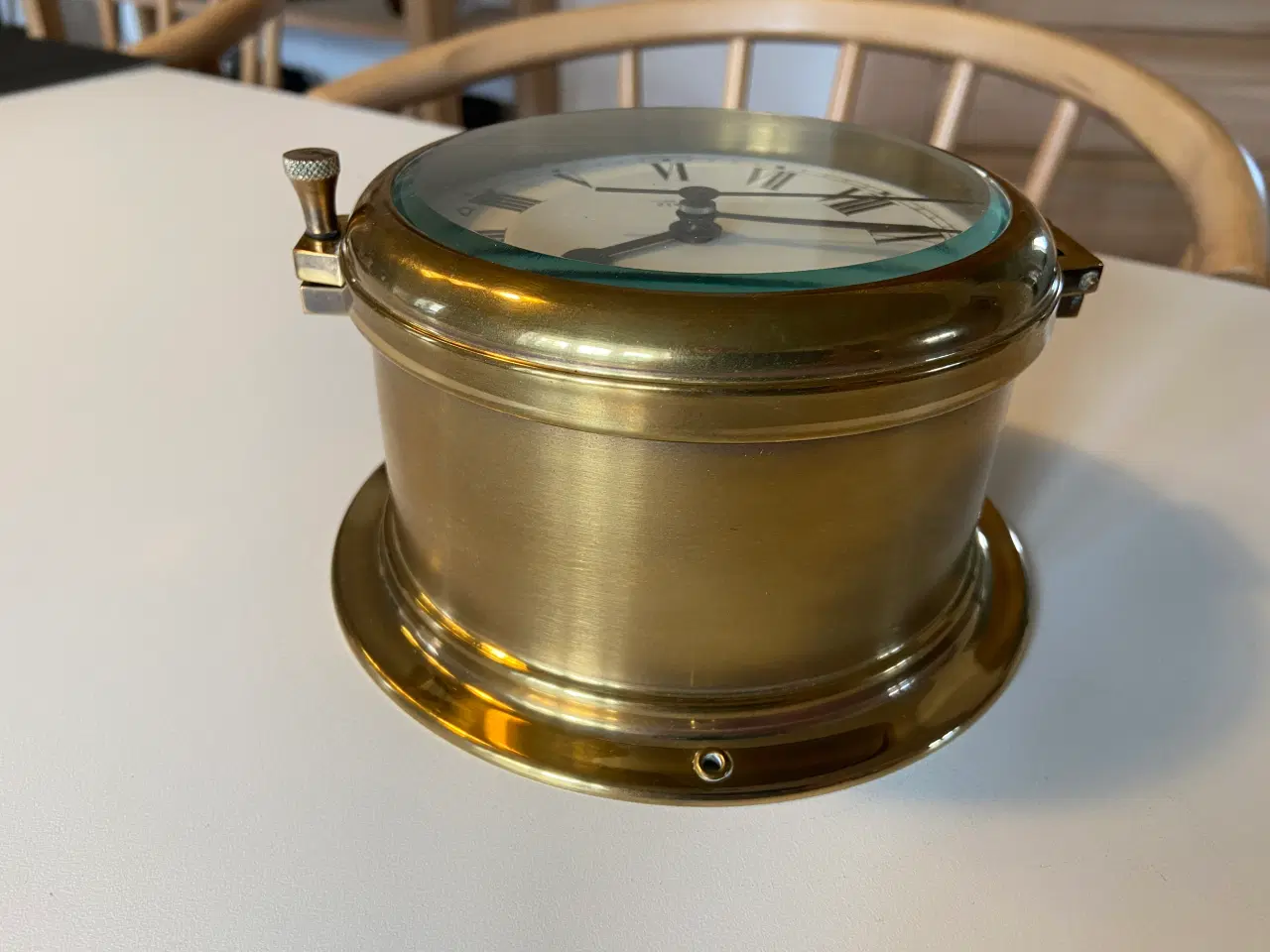 Billede 4 - Fyrkat skibsur i messing med slag