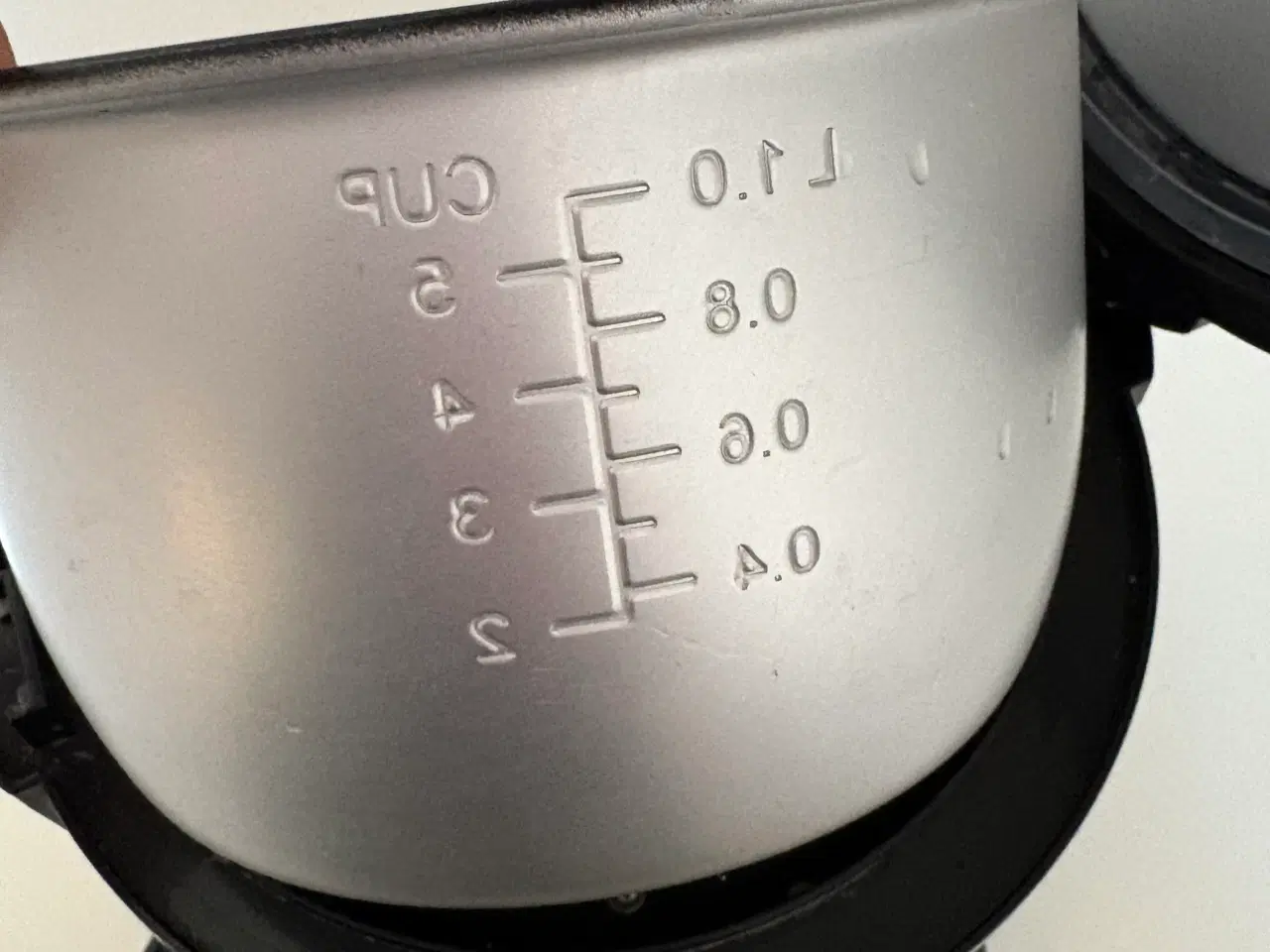 Billede 3 - Riskoger (som ny)