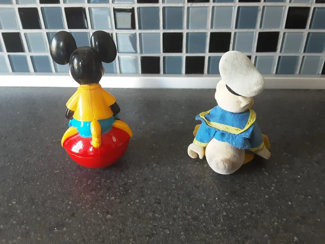 Billede 2 - 2 Disney figurer