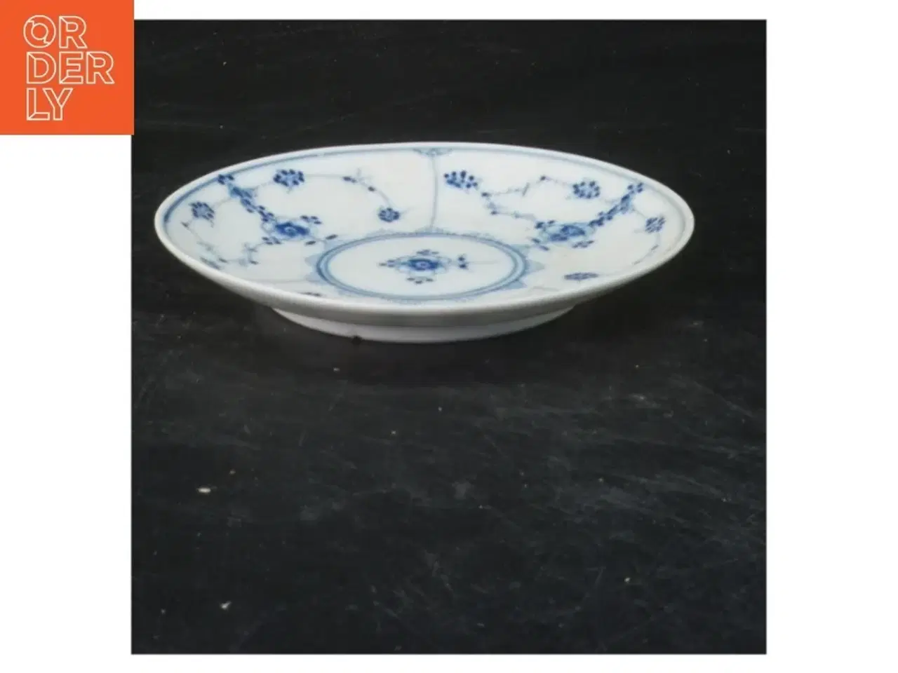 Billede 2 - Porcelæns tallerken, mussel malet (str. Ø 13 cm)