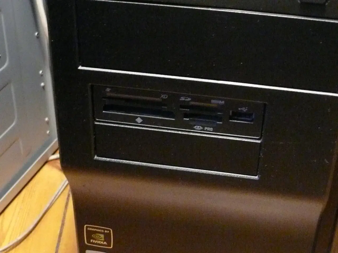 Billede 14 - Computer til at køre alle retro programmer-spil