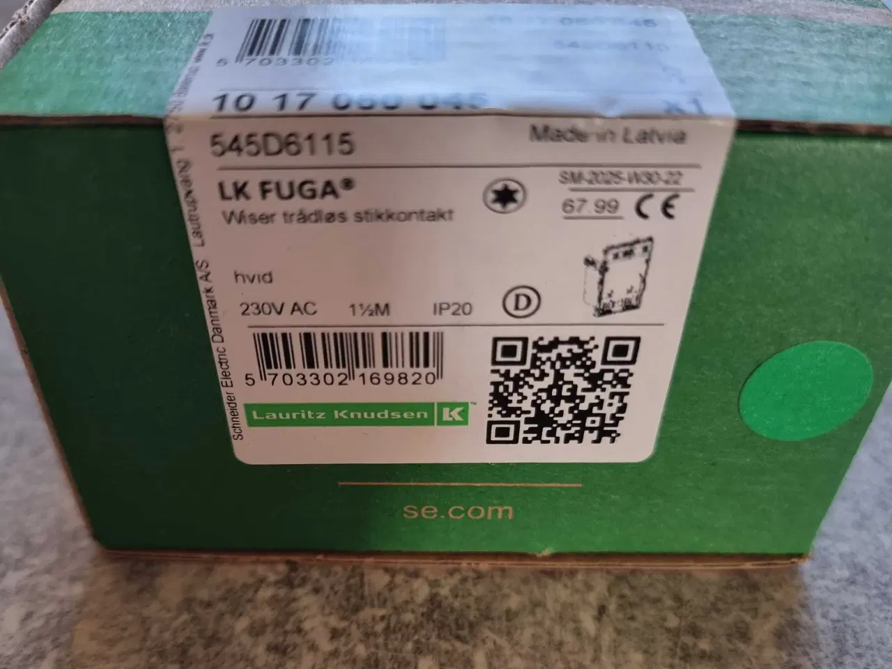 Billede 1 - LK Fuga Wiser stikkontakt, 1,5 modul, hvid