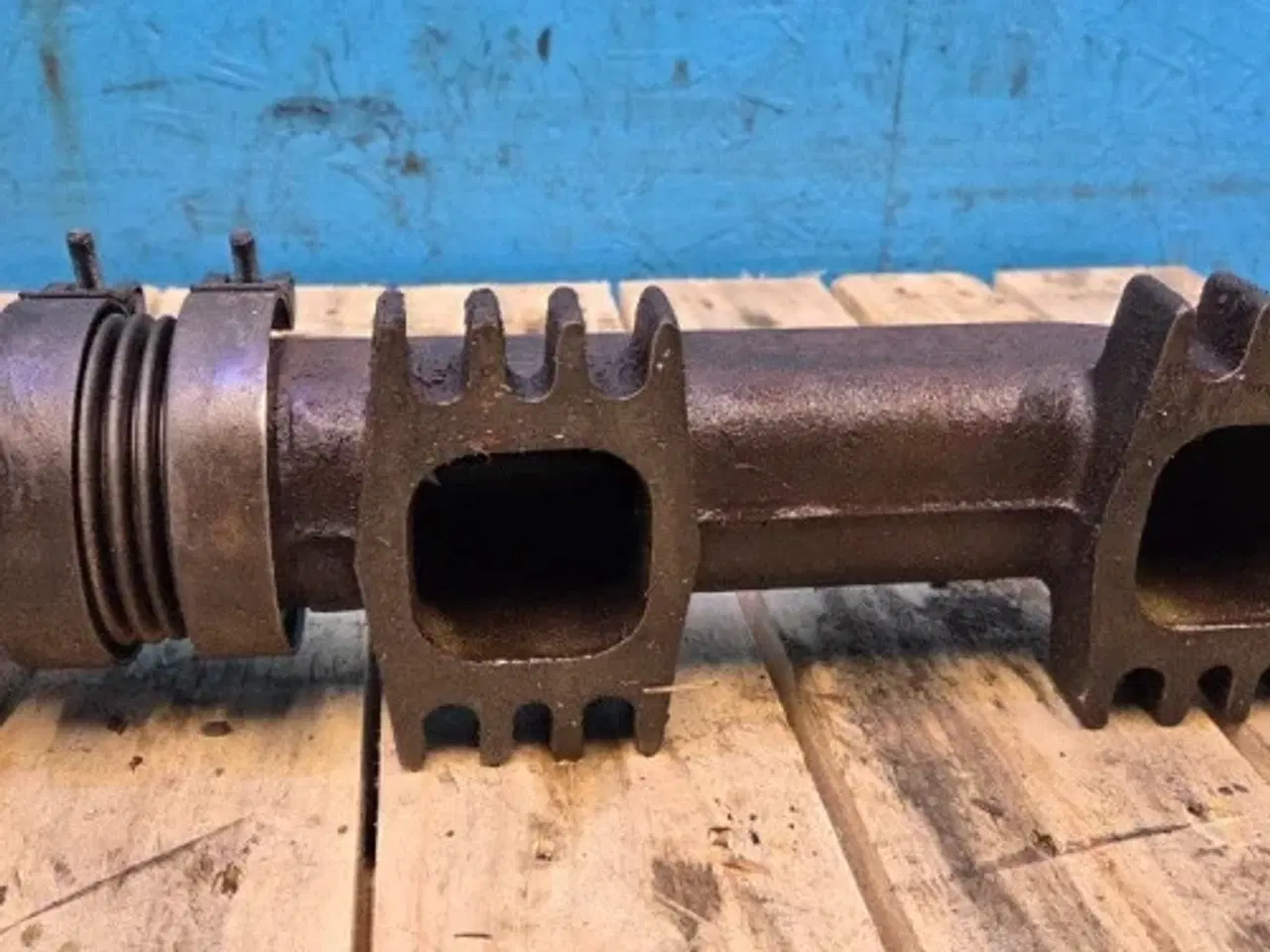 Billede 11 - Case 9120 Udstødningsmanifold 504046508