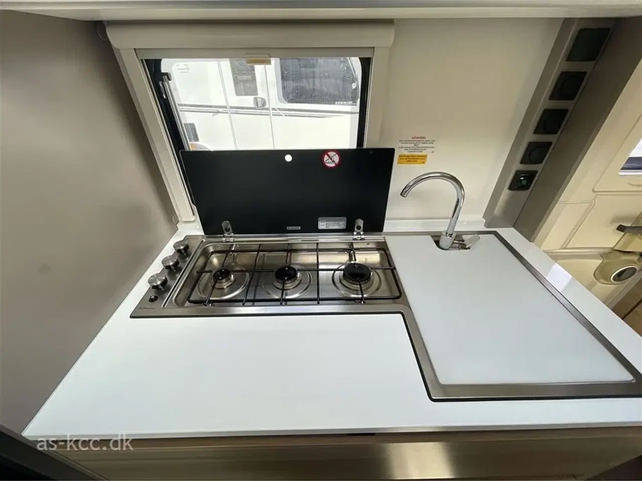 Billede 9 - 2016 - Adria Altea 542 PK   Adria Altea 542 PK Dobbeltseng og køjer