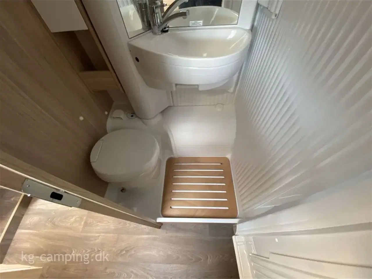 Billede 10 - 2020 - SunLight T 67   Meget velholdt autocamper