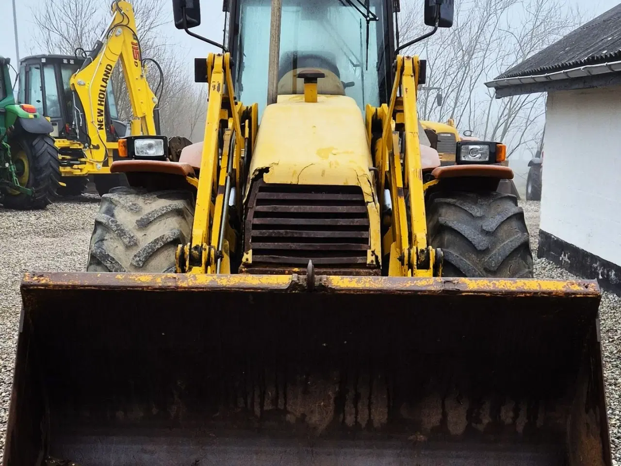 Billede 3 - Hydrema 906B / hy. skift for og bag / skovlsæt / årgang 1997