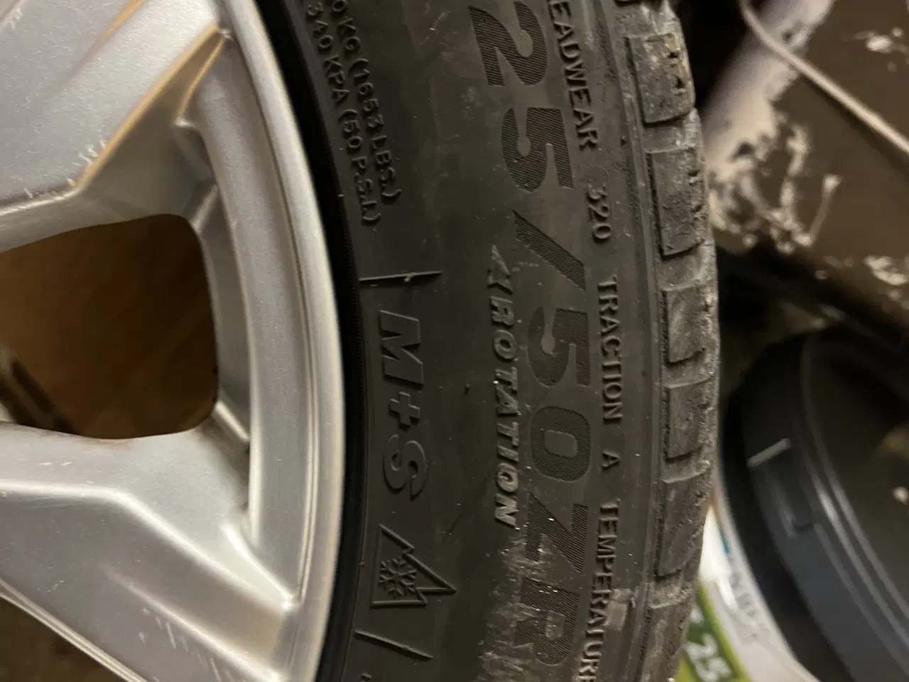 Billede 4 - Dæk med fælg 