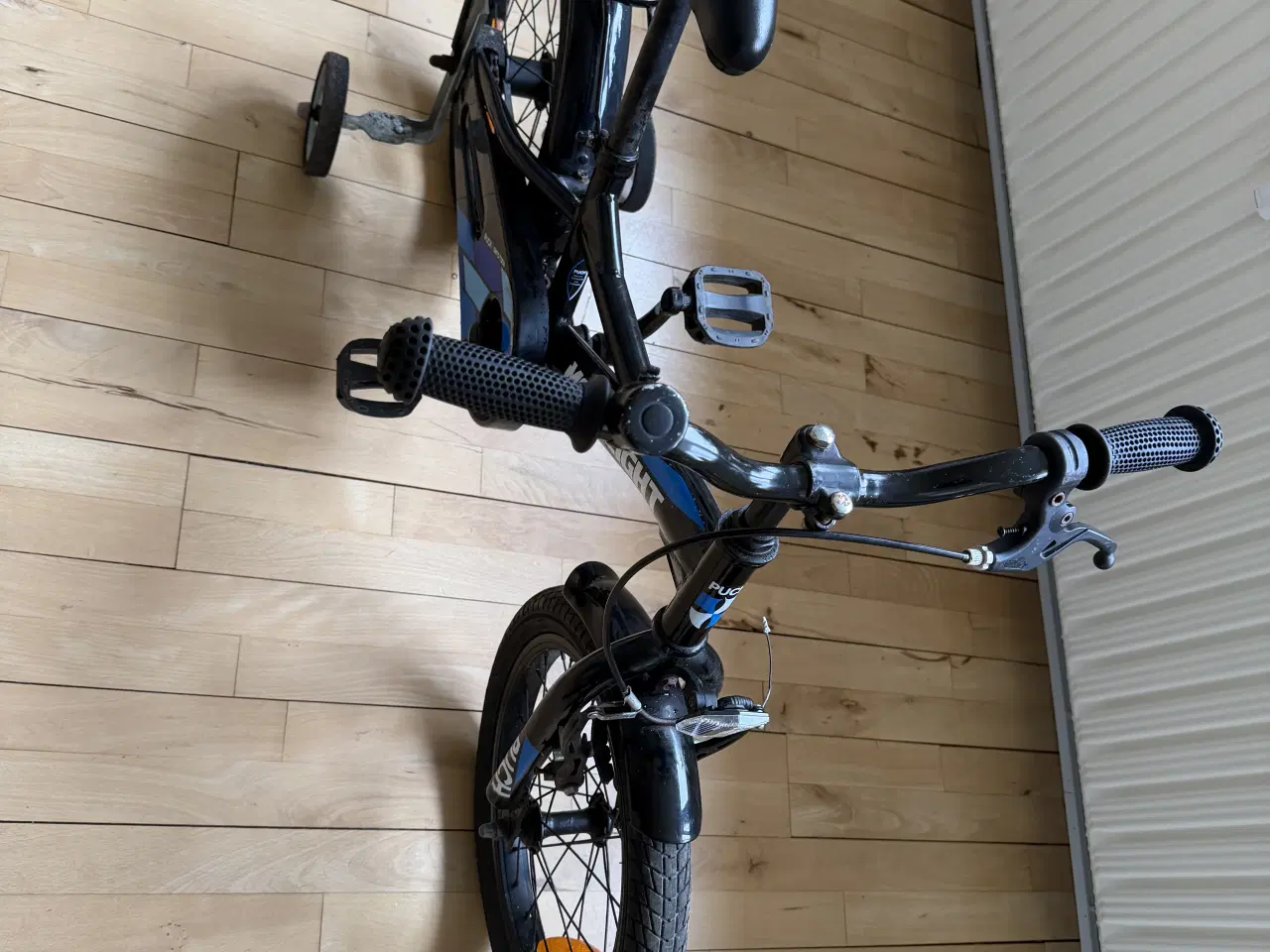 Billede 5 - 16perfekt drenge cykel fejler intet,med støttehjul